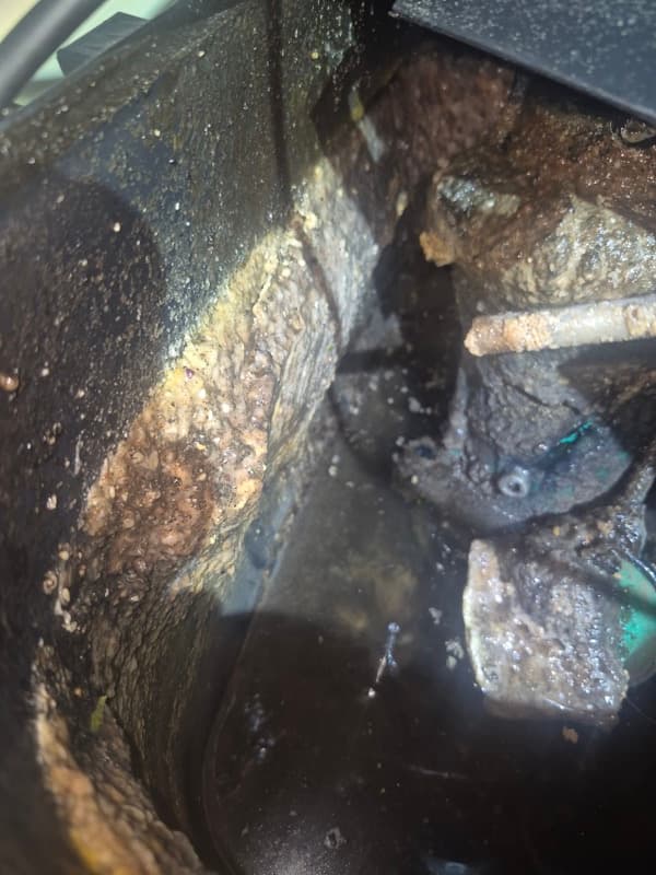 변기 막힘 시공 현장 3